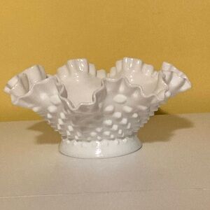 White Hobnail Ruffled White Milk Glass Bowl 8in wide x 3.5 in tall Vintage